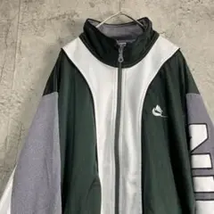 レアデザイン 古着 ナイキ NIKE ワンポイント刺繍ロゴ トラックジャケット緑