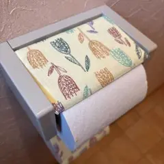 割引中3044【2点100円、3点200円引き】花柄トイレットペーパーカバー