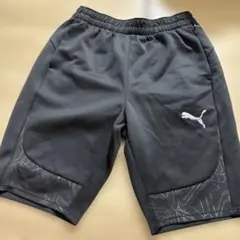PUMA ブラック ハーフパンツ Lサイズ