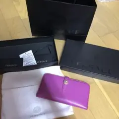 ヴェルサーチ 長財布