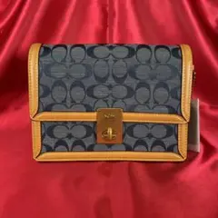 新品 COACH コーチ ショルダーバッグ シャンブレー シグネチャー