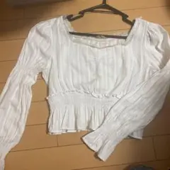 ショート丈ブラウス　白　トップス