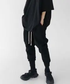 minsobi ミンソビ ビッグポケットジョガーパンツ カーゴ サルエル 黒 M minsobi ミンソビ ビッグポケットジョガーパンツ メンズ 黒 M