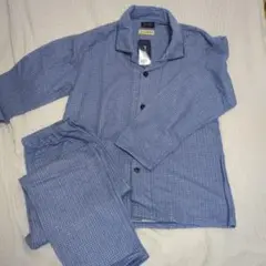 Item thumbnail for item bd2d339a-db9e-46dd-9e3b-ceabb04b2393