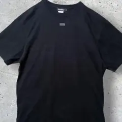 Satellite ブラック シンプルなTシャツ L T021