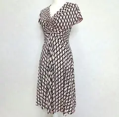 EGERIE エジェリ フランス製 カシュクール風 総柄Vネックワンピース T2