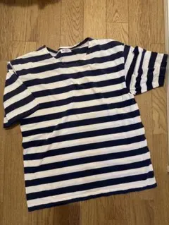 Cécilene ネイビーとホワイトストライプTシャツ