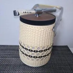 Item thumbnail for item dfec5515-1587-4c52-84c3-16f441068d4f