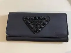 プラダ ナイロン長財布 ビーズ 美品
