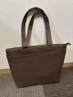 ダークブラウントートバッグ シンプルデザイン