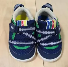 Item thumbnail for item d248d63f-65a1-45e4-babc-f7bad5440560