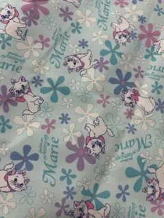 はぎれ【マリー柄】