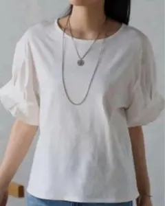 【新品】(そタTW)BONJOUR SAGAN 袖タックTシャツ