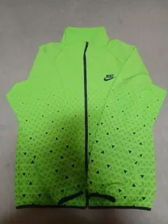 Nike 蛍光グリーン ジャケット