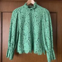 美品 マルティニーク martinique 刺繍 レース ブラウス グリーン