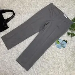 極美品　アンタイトル　ON CLOSET 九部丈スラックス　グレー　3 【L】