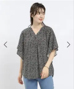 新品未使用 GLOBAL WORK レーヨンスキッパーフレアブラウス