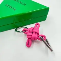 Bottega Veneta レザー キーリング ピンク