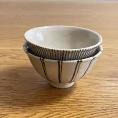 杉本寿樹さん作　灰釉　ご飯茶碗柄違い　２客 杉本寿樹さん作 灰釉 ご飯茶碗柄違い 2客新 デザイン