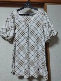 BURBERRY チェック柄 半袖ブラウス+開運のお守り付き
