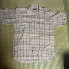半袖シャツ