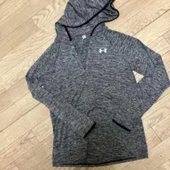 UNDER ARMOUR フード付きパーカー MD