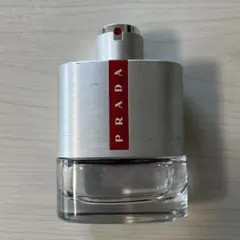 プラダ ルナロッサ オードトワレ 香水
