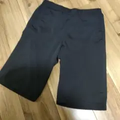 ユニクロ　ドライ　ハーフパンツ　130 メッシュ