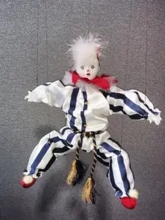 Item thumbnail for item f9fbe9b0-0ded-44c6-86ec-53d1a9bbecb7