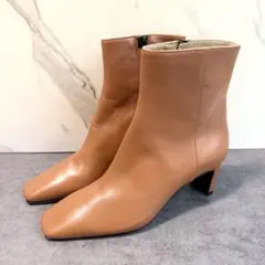 Item thumbnail for item b666252f-dd60-4007-9feb-39c5fce87543