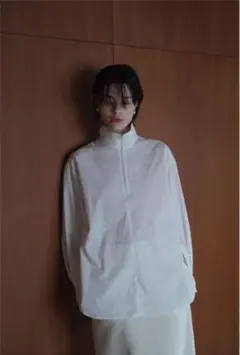 clane HALF ZIP STAND COLLAR SHIRT WHITE