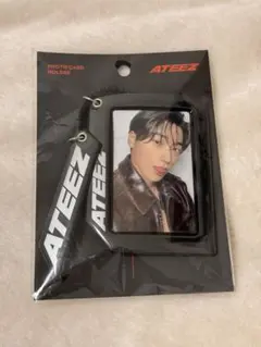 ATEEZ LINE FRIENDS フォトカードホルダー サン