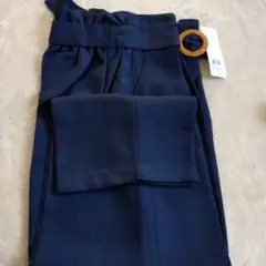 ITS’DEMO ベルト付きクロップドワイドパンツ