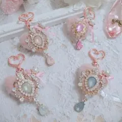 Item thumbnail for item 22322522-e6d8-4f4b-b806-013addcf226d