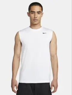 Nike ホワイト タンクトップ