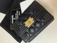 極美品☆CHANEL キャビアスキン 三つ折り☆コンパクトウォレット