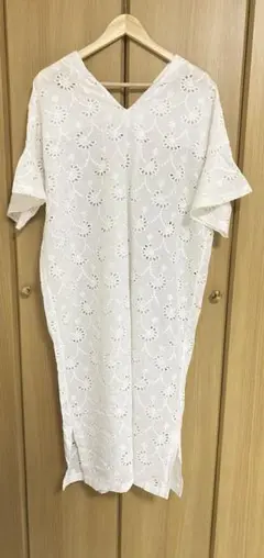 新品　レース　ワンピース　フリーサイズ