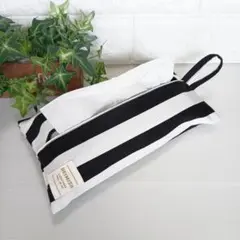 箱なしティッシュカバー　ソフトパックティッシュカバー　白×黒　ストライプ