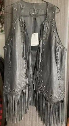 【新品 未使用】ナイン ジレ