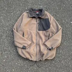 Item thumbnail for item c11982c4-9b11-4d1d-8255-9b0210f32c82