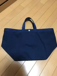 エルベシャプリエ トゥモローランド別注Lサイズトート ネイビー ネイビー