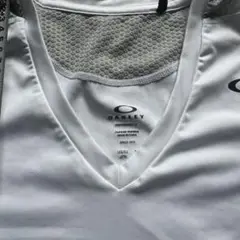 OAKLEY パフォーマンスフィット 長袖Vネックシャツ サイズL