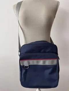 ネイビー ショルダーバッグ