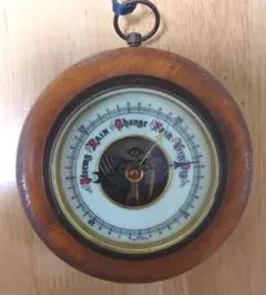 ドイツ 製ヴィンテージ気圧計 木製気圧計 (直径12.5cm)