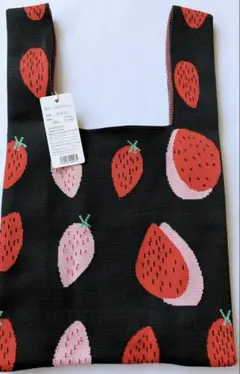 ディーケリー　いちごバッグ　ニット　新品