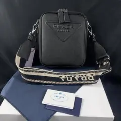 美品 PRADA 三角ロゴ レザー ショルダーバッグ N1