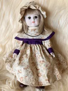 【新品】ビスクドール　人形　オオイケ　ロマネドール　OIKE 椅子付き Amazon | 新ビスクドール 人形 オオイケ ロマネドール OIKE 椅子