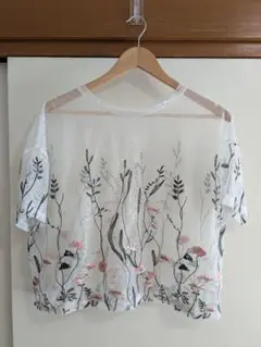 シアーフラワー刺繍 半袖トップス