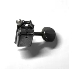 Item thumbnail for item 40881656-3237-461d-a330-8e8cd5d15ade