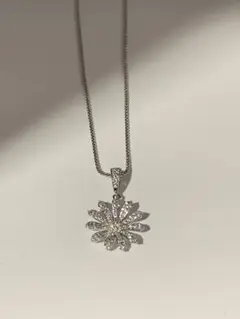 G-DRAGON デイジー　フラワーネックレス　シルバー